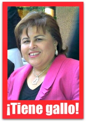 3 - esthela ponce con gallo para la cnc