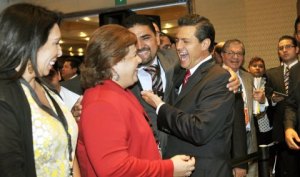 3 - 1 fede esthela ponce con peña nieto en mexico