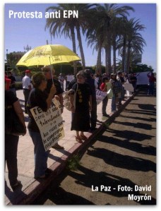 3 - 1 protesta en palacio de gobierno 001