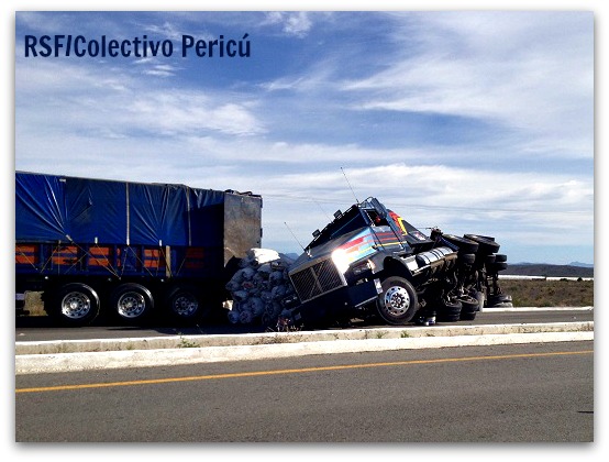 3 - 1 accidente trailer en todos santos