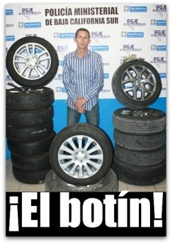 3 - 1 atraparon al roba llantas RICARDO CASTRO CLEMENTE