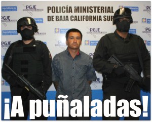 2 - 1 asesino a puñaladas a uno en todos santos