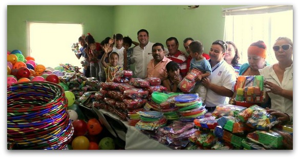 2 - 1 barroso con niños de cabo san lucas