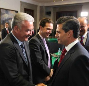 2 - 1 fede marcos con enrique peña nieto