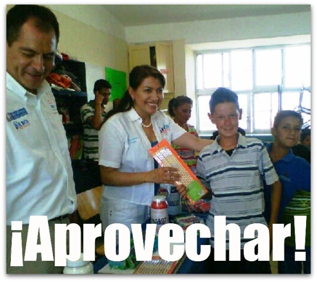 2 - 1 lupita saldaña si trabaja en cabo san lucas