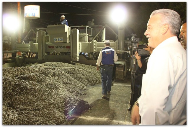 2 - 1 marcos y los pavimentos en la paz nocturna