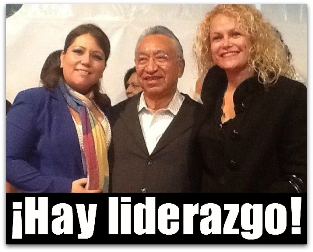 2 - 1 trabajadores y mujeres productivas con isaías