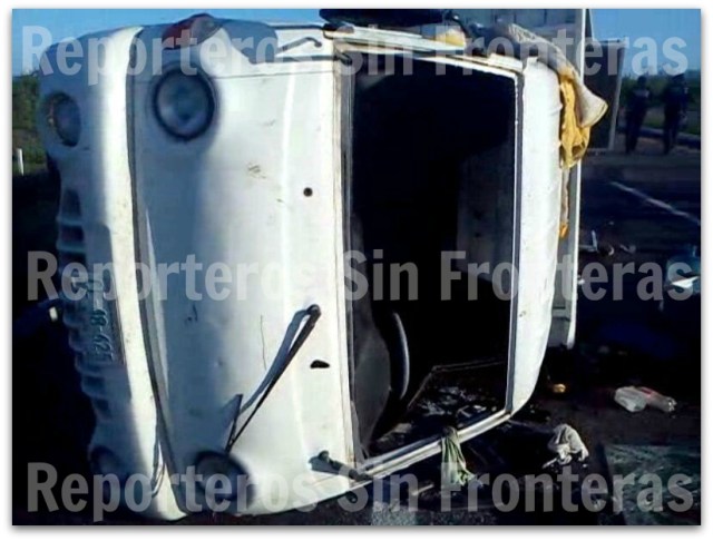 2 - 1 volcadura carretera a todos santos