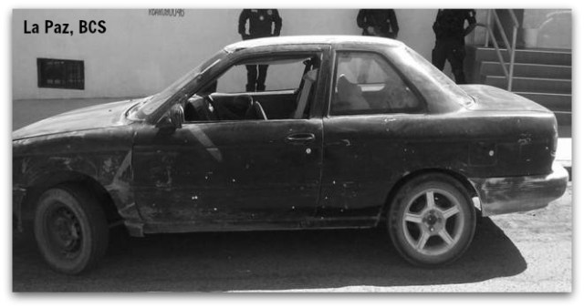 2 - 1 nissan sentra robado la paz bcs