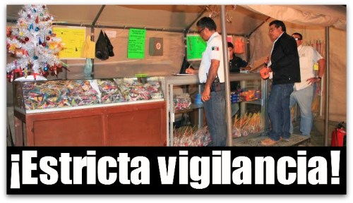 2 - 1 cohetes en los cabos pirotecnia