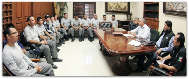 2 - 1 cadetes policia de los cabos