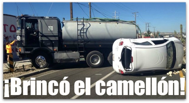 2 - 1 accidente frente a costco
