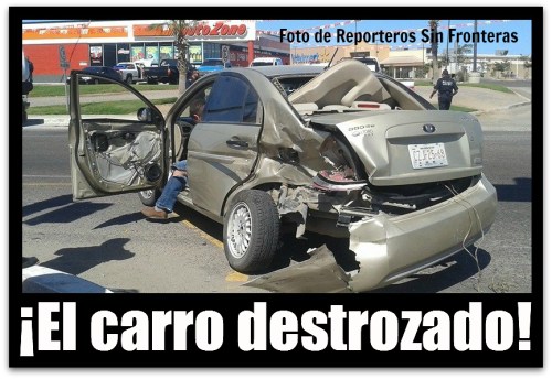 2 - 1 ACCIDENTE A ENTRADA DE WALMART