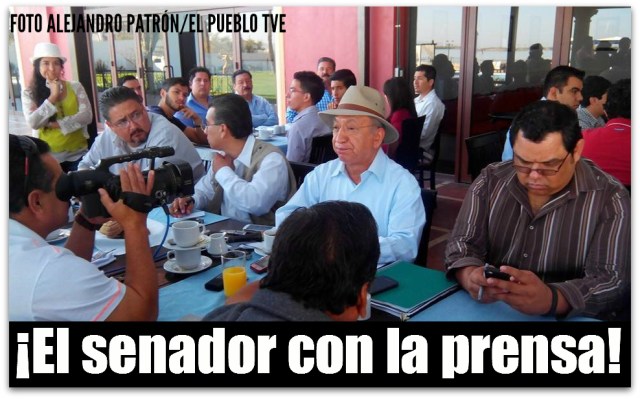 2 - 1 senador isaias gonzales cuevas en rueda de prensa