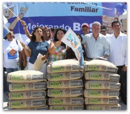 2 - 1 pavimento misioneros entrega de cemento