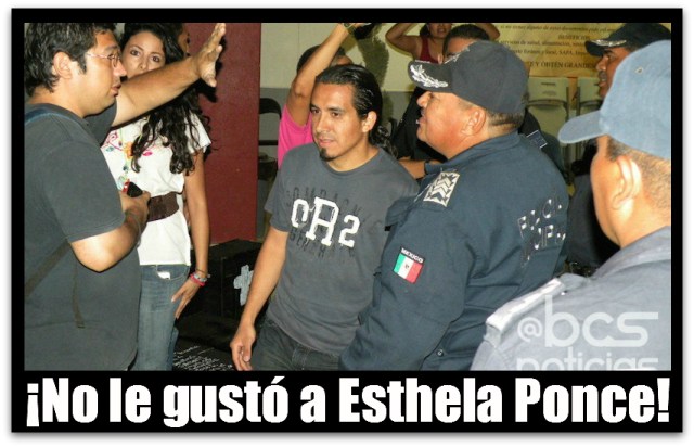 2 - 1 planton palacio municipal 002