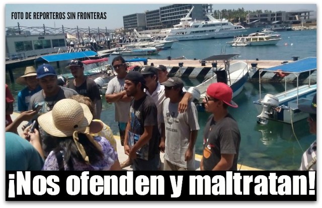 2 - 1 trabajadores marina cabo san lucas