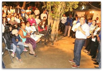 ARTURO DE LA ROSA PANISTAS 002