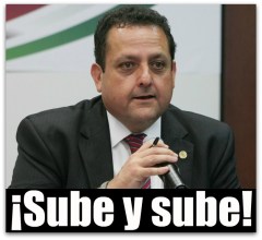 CARLOS MENDOZA DAVIS DIRECTO A LA GUBERNATURA Y ES MI GALLO
