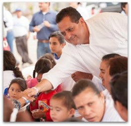 CARLOS MENDOZA DAVIS EL PICORE FUTURO GOBER 2015