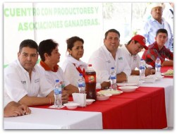 1 barroso peña nieto ganaderos 2