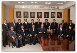 1 a 4 años y medio gabinete marcos