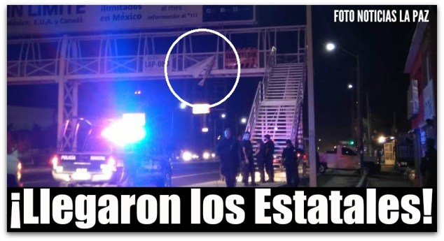 0 a narcomensaje en puente de la 8