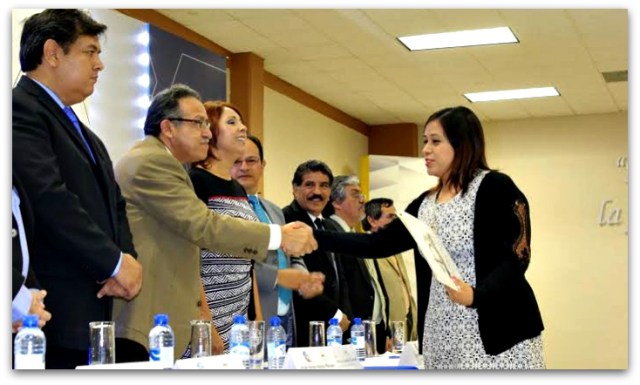 0 a uabcs universidad entrega titulos