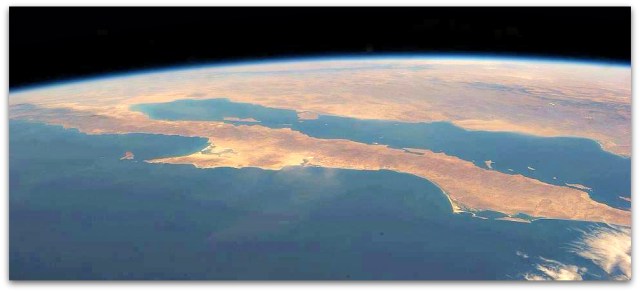 0 a a peninsula de baja california via satelite