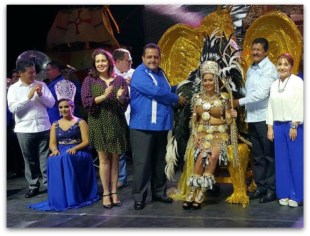 0 a coronacion reina calafia 2016