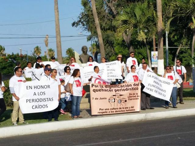0 a a manifestacion periodistas