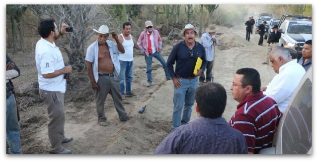0 a narciso agundez roba el agua potable de los cabos