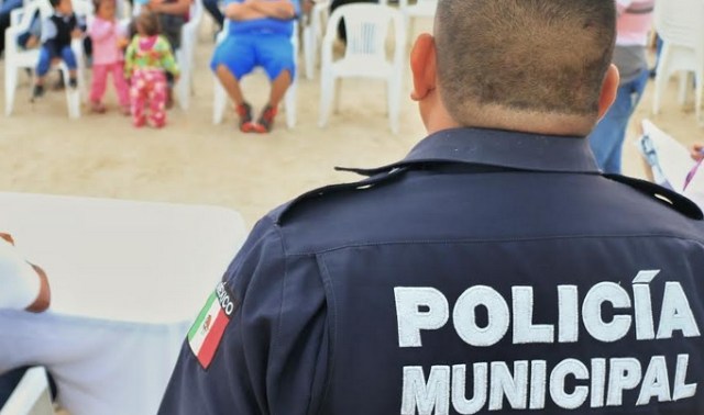 0 a anciano arma blanca