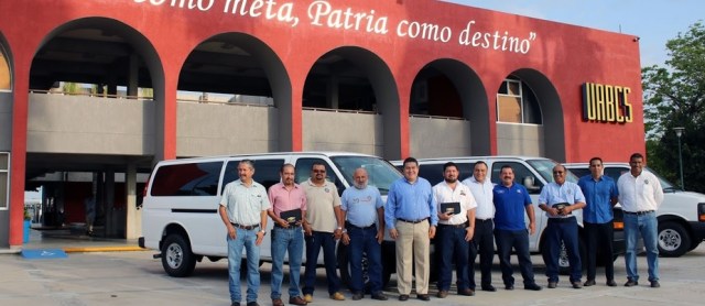 0 a carros para la uabcs