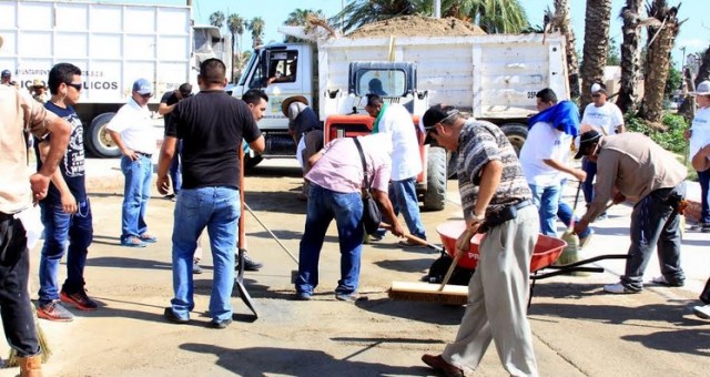 0-a-a-barrido-manua-en-los-cabos-servicios-publicos