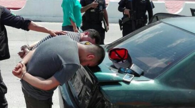 0-a-a-javi-zendejas-los-sicarios