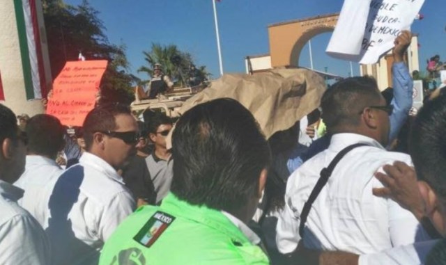 0-a-desfile-dia-del-trabajo-la-paz-bcs