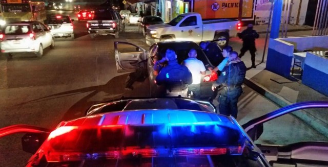 0-a-a-a-operativo-contra-narcomenudeo-en-los-cabos