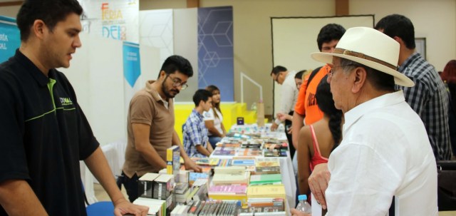 0-a-a-feria-del-libro-uabcs-2