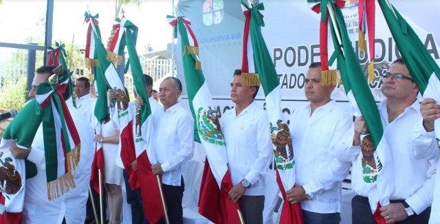 0-a-a-jueces-de-los-cabos-banderas