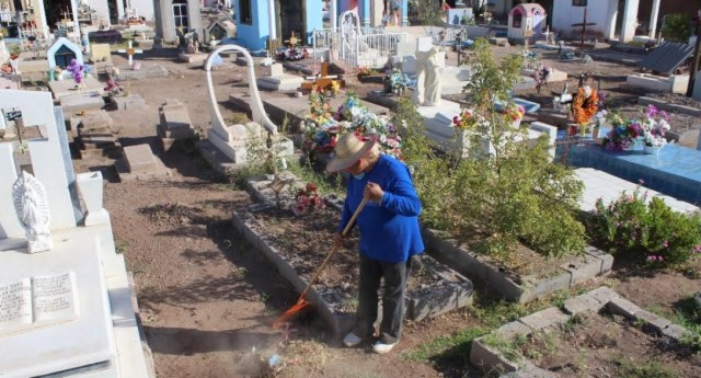 0-a-a-panteon-loreto-01