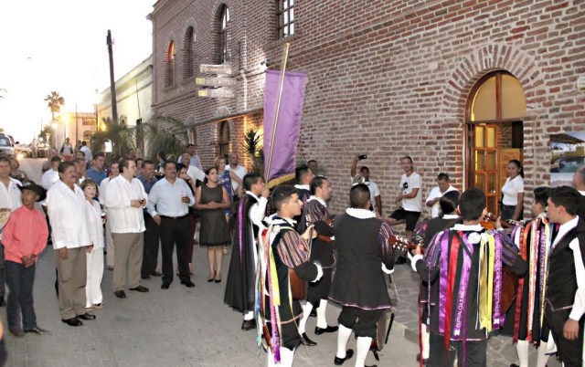 0-a-a-todos-santos-pueblo-magico-02