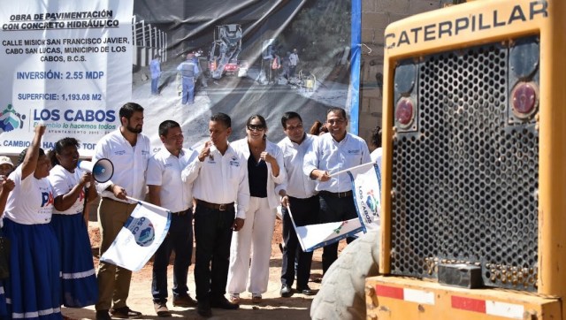 0-a-a-a-alcalde-arturo-obras-de-pavimentacion