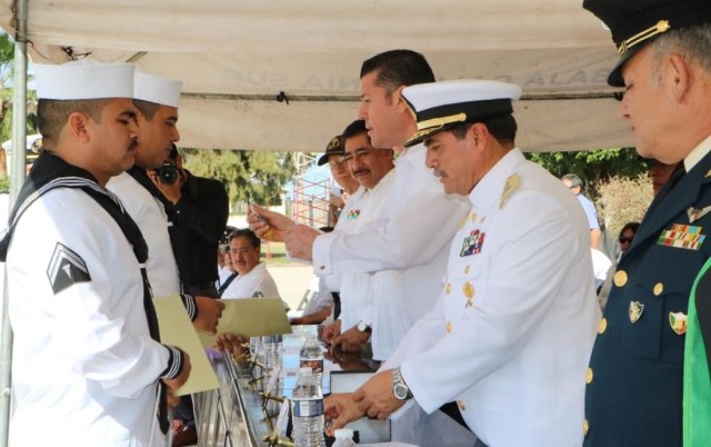 0-a-a-a-armada-de-mexico-en-la-paz-bcs-12