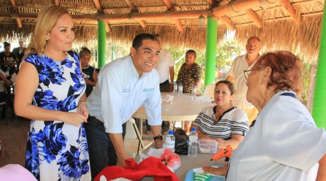 0-a-a-arturo-de-la-rosa-adultos-mayores