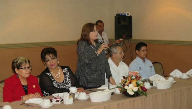 0-a-a-parlamento-juvenil