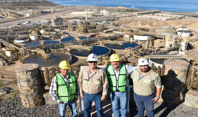 0-a-a-tano-perez-en-mina-el-boleo