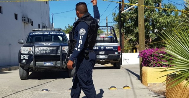 0-a-a-a-disparos-hotel-carolina