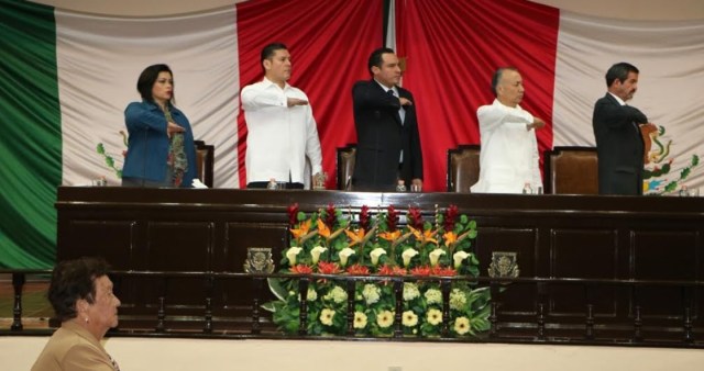 0-a-a-a-asamblea-aniversario-constitucion-bcs