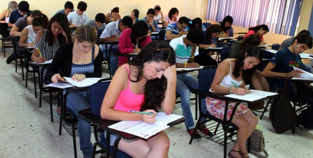 0-a-a-estudiantes-uabcs-examen-2
